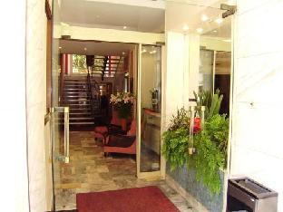 hotel busby