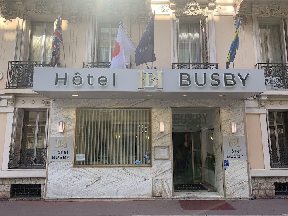 hotel busby