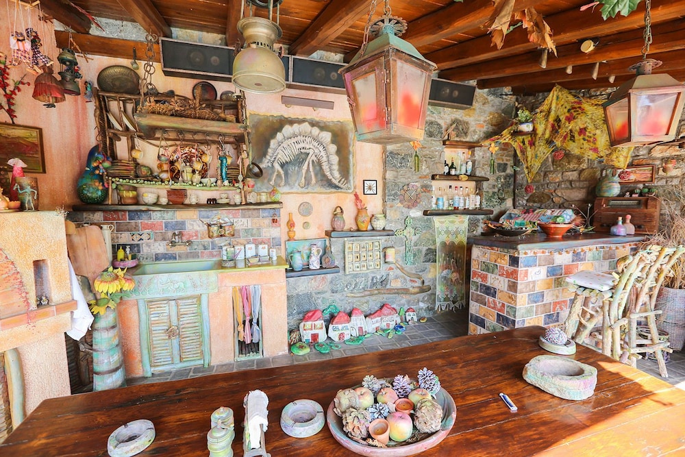 villa stratos skiathos