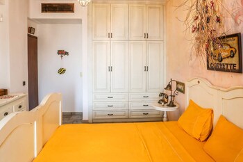 villa stratos skiathos