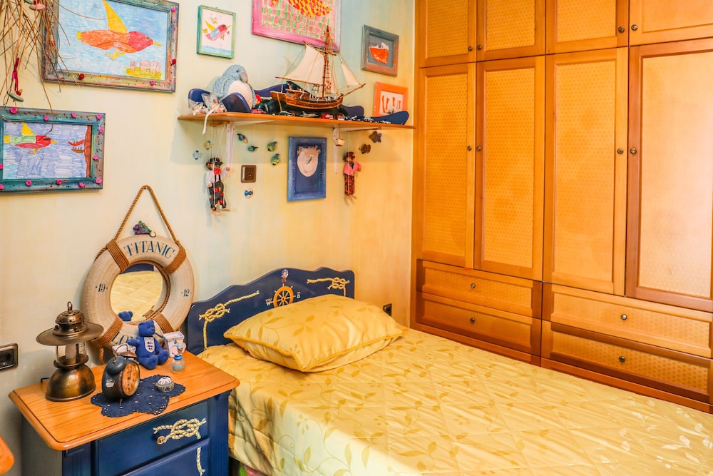 villa stratos skiathos