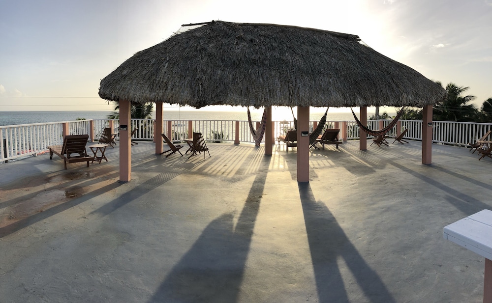 caye caulker condos