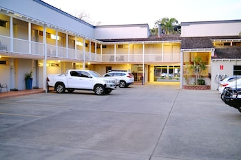 fitzroy motor inn grafton