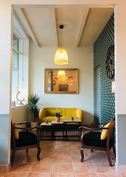 Brit Hotel Acacias,Bouches-Du-Rhône>>Arles,3 star