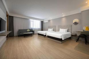 magnotel hotel handan economic and technologicai development zone high speed railway station