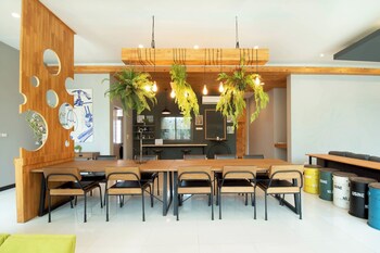 penny farthing villa