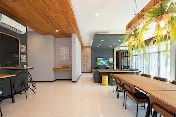 penny farthing villa