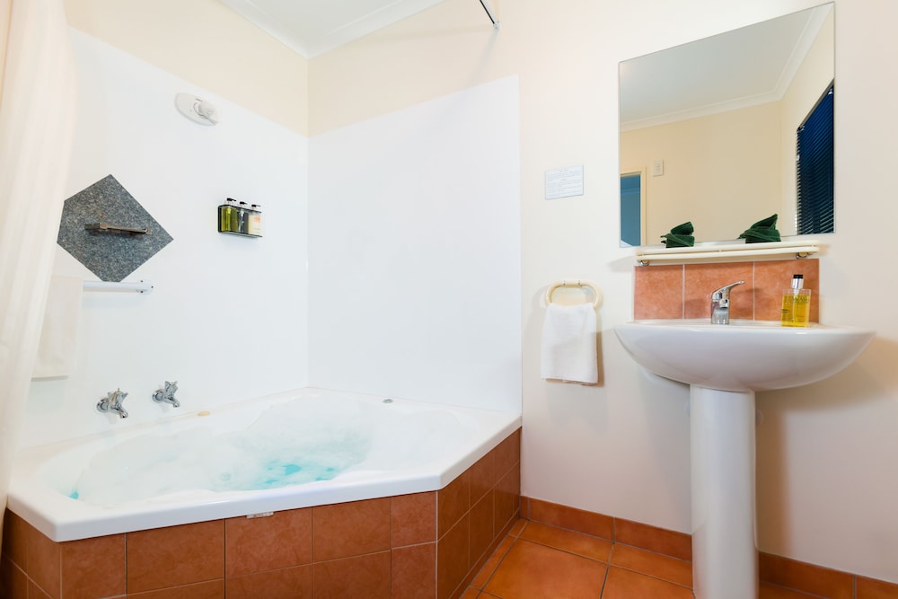 elliotts kapiti coast motor lodge