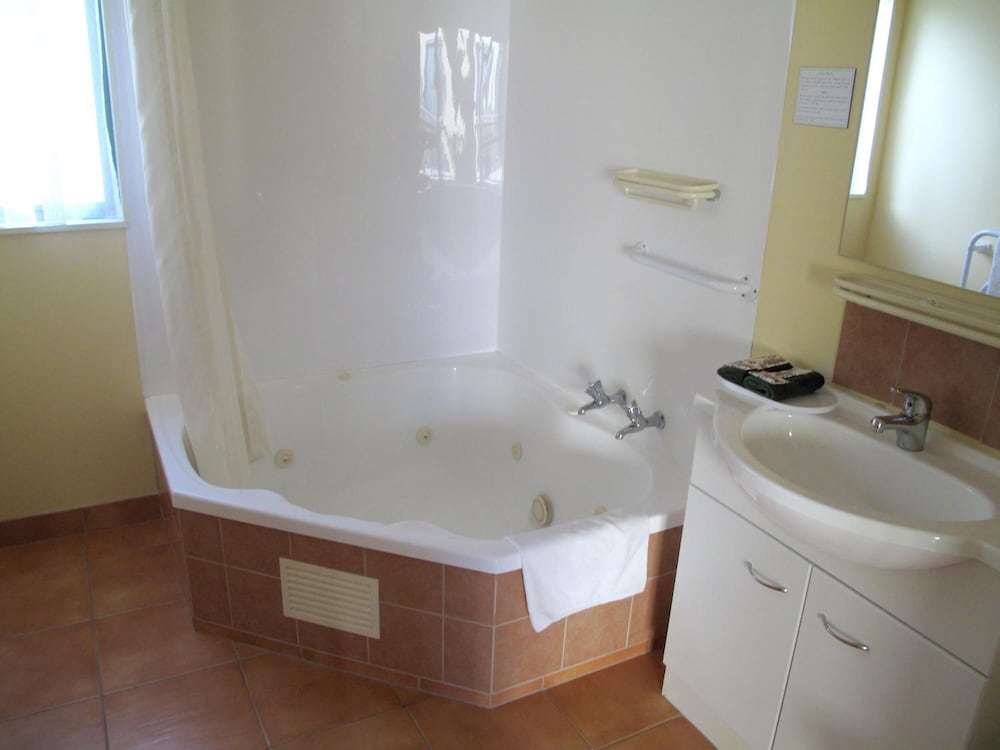 elliotts kapiti coast motor lodge