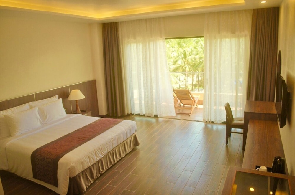 coral bay resort