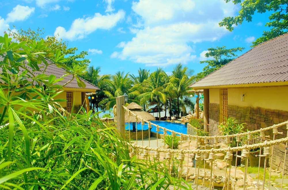 coral bay resort