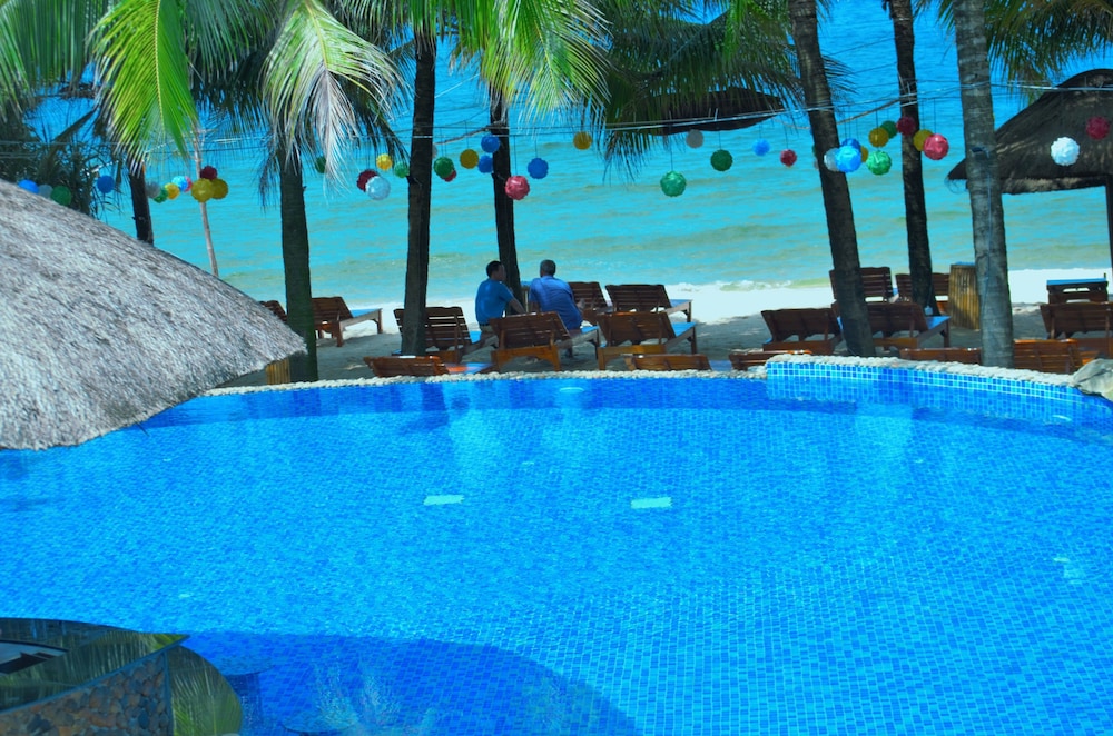 coral bay resort