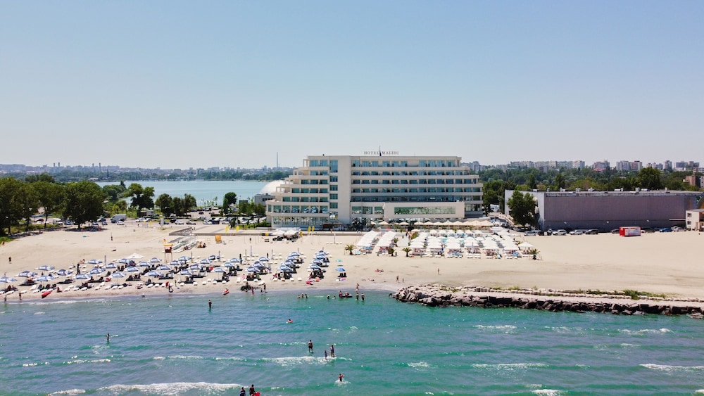 hotel malibu mamaia