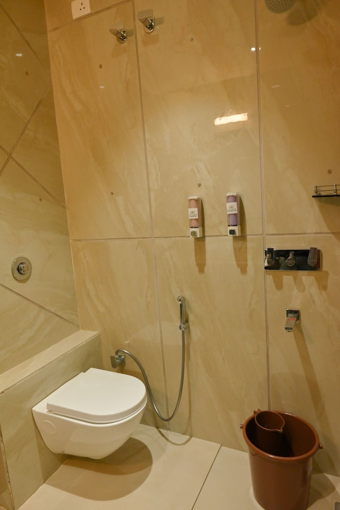M D Farms And Resorts,Mathura, Mathura ,3 star
