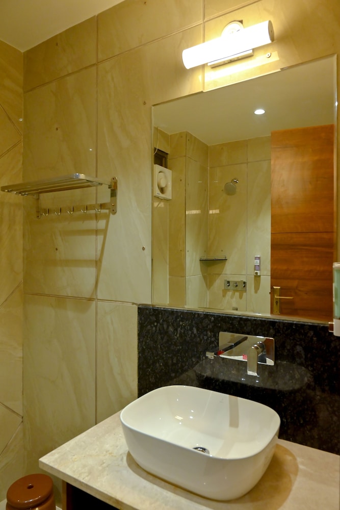 M D Farms And Resorts,Mathura, Mathura ,3 star
