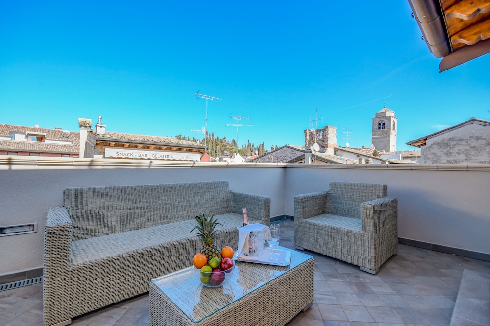 luxury suite sirmione