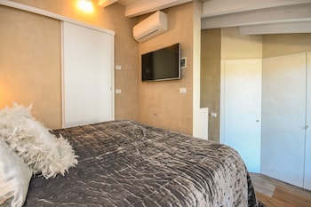 luxury suite sirmione