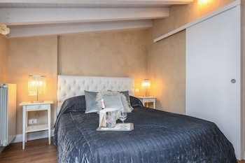 luxury suite sirmione