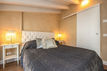 luxury suite sirmione