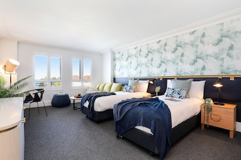 coogee bay boutique hotel