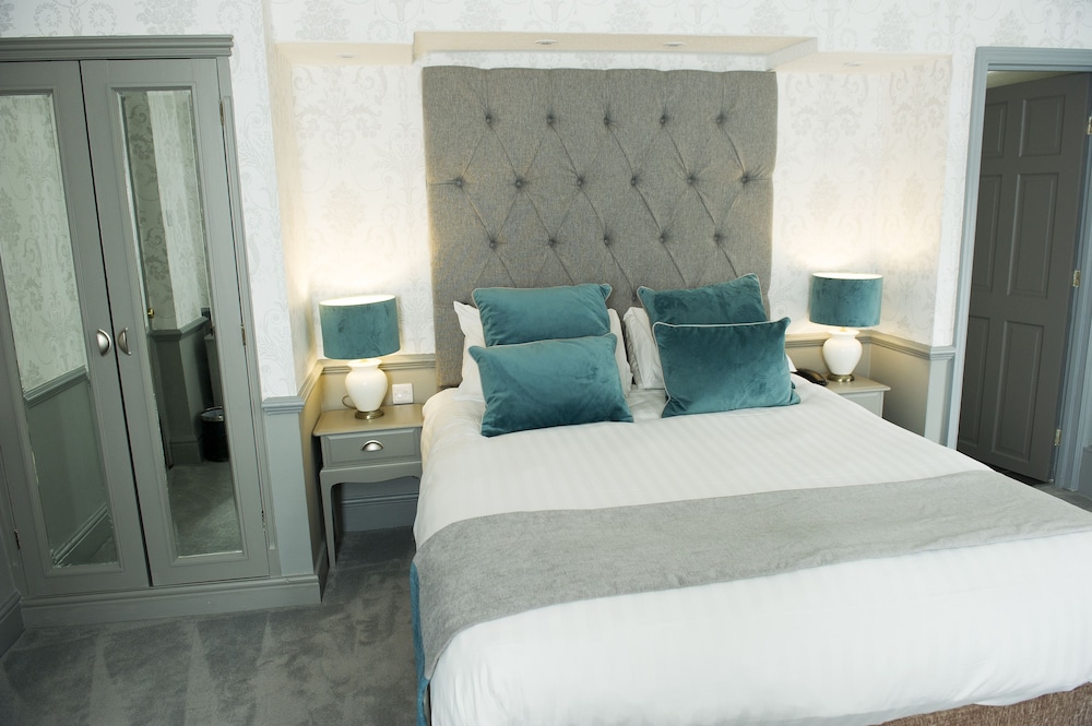 Crown Hotel,Carlisle>>Armathwaite,4 star