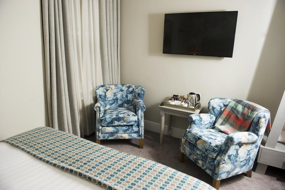 Crown Hotel,Carlisle>>Armathwaite,4 star