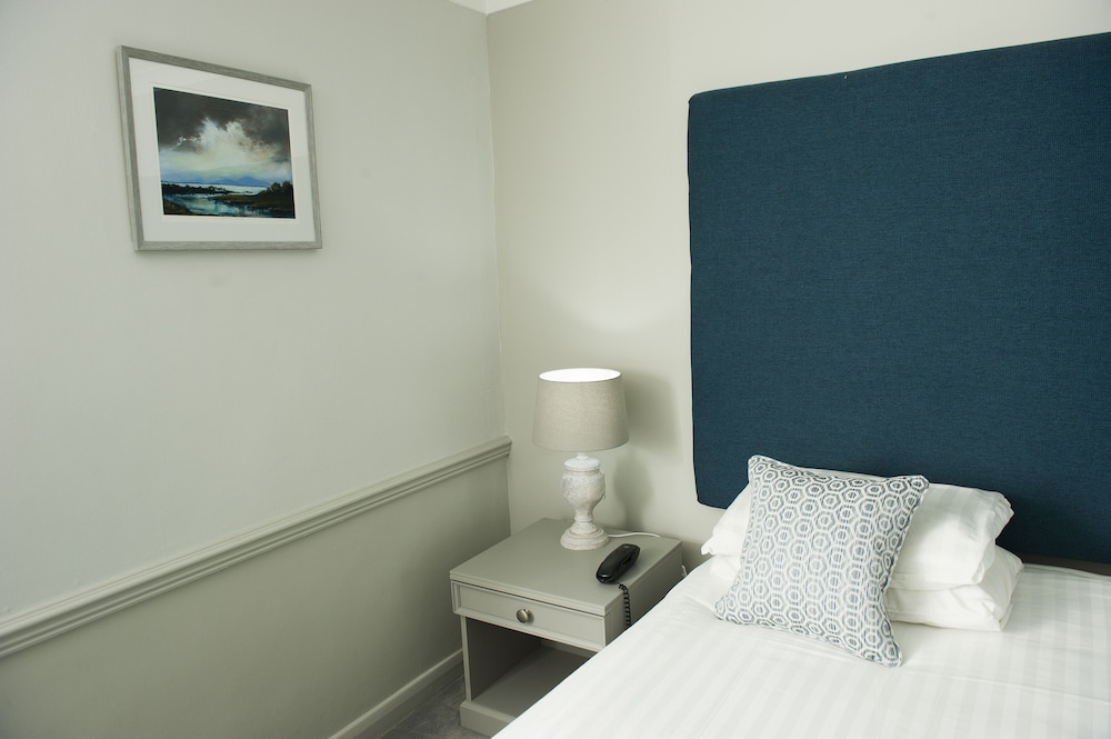 Crown Hotel,Carlisle>>Armathwaite,4 star