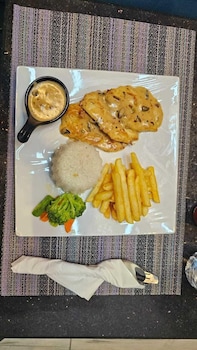 juliana beach hurghada