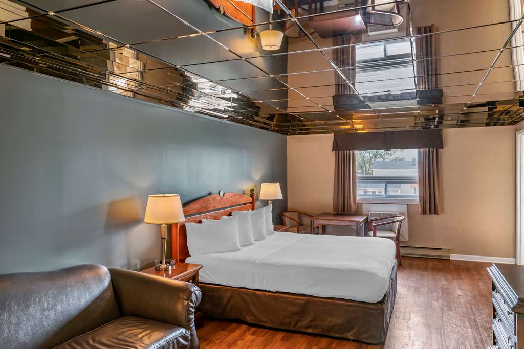 econo lodge hotel brossard