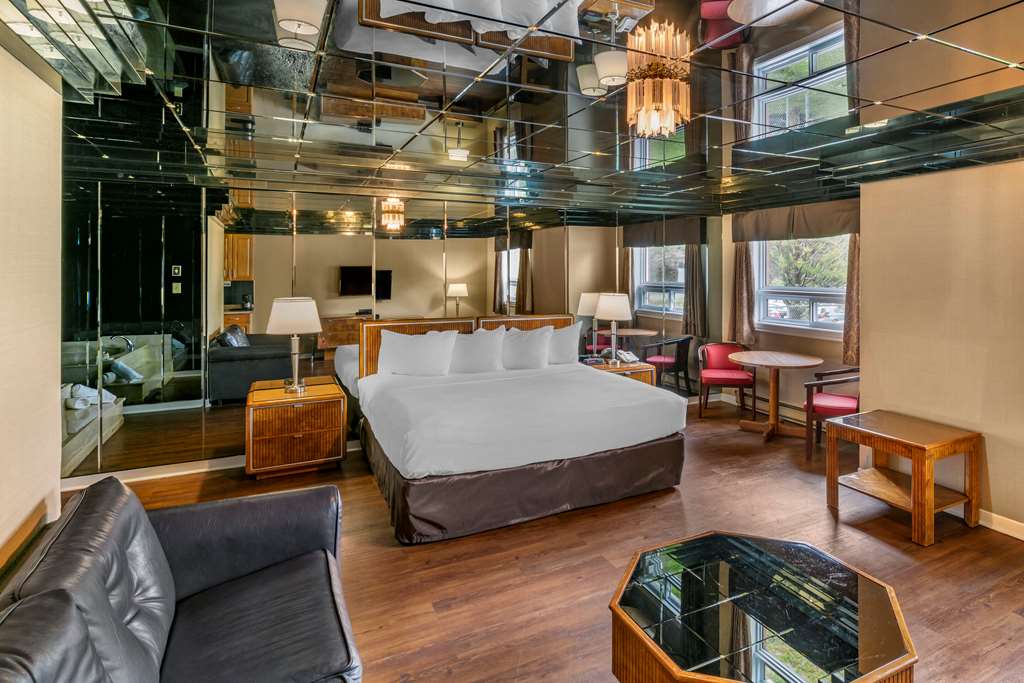 econo lodge hotel brossard