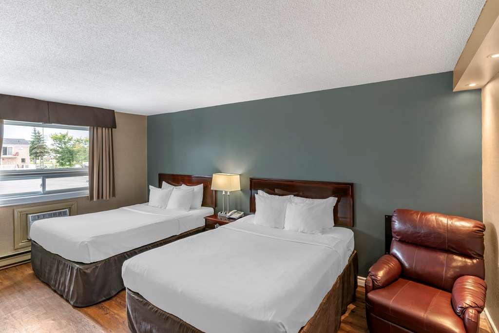 econo lodge hotel brossard