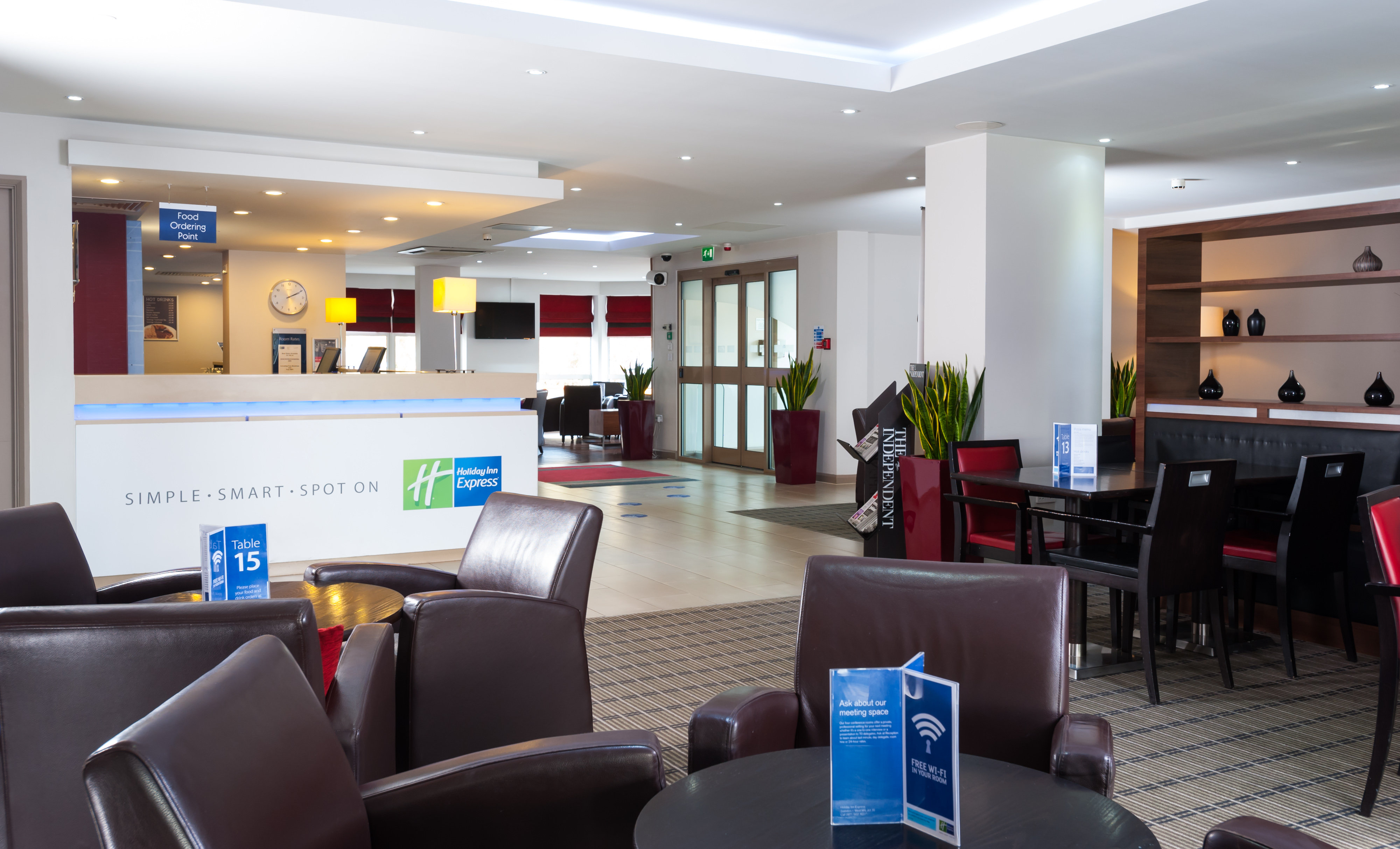 holiday inn express swindon west by ihg