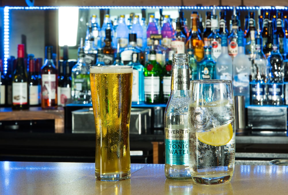 holiday inn express swindon west by ihg