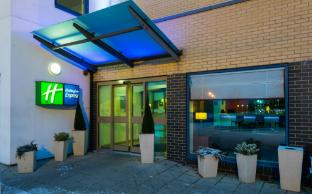 holiday inn express swindon west by ihg