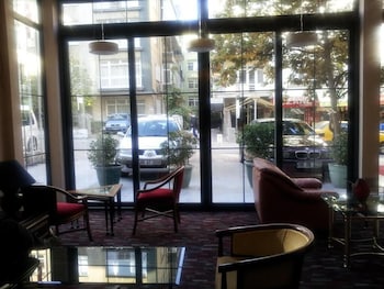 first apart hotel