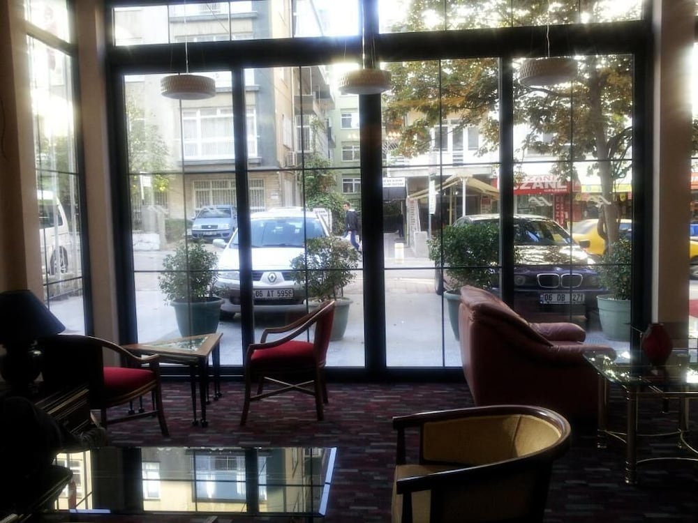 first apart hotel