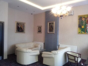 first apart hotel