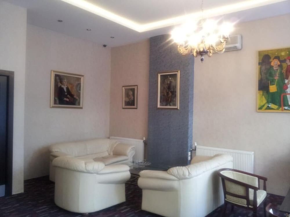 first apart hotel