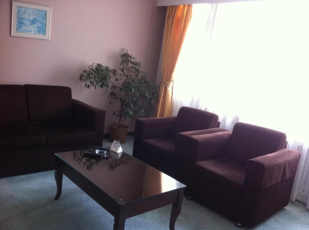 first apart hotel