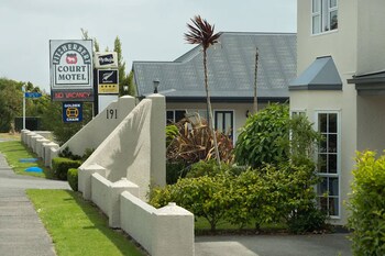 fitzherbert court motel