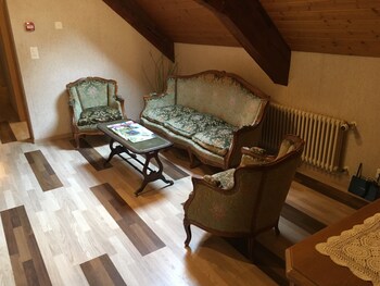 Historic Hotel Steinbock,Grindelwald>>Bern,2 star