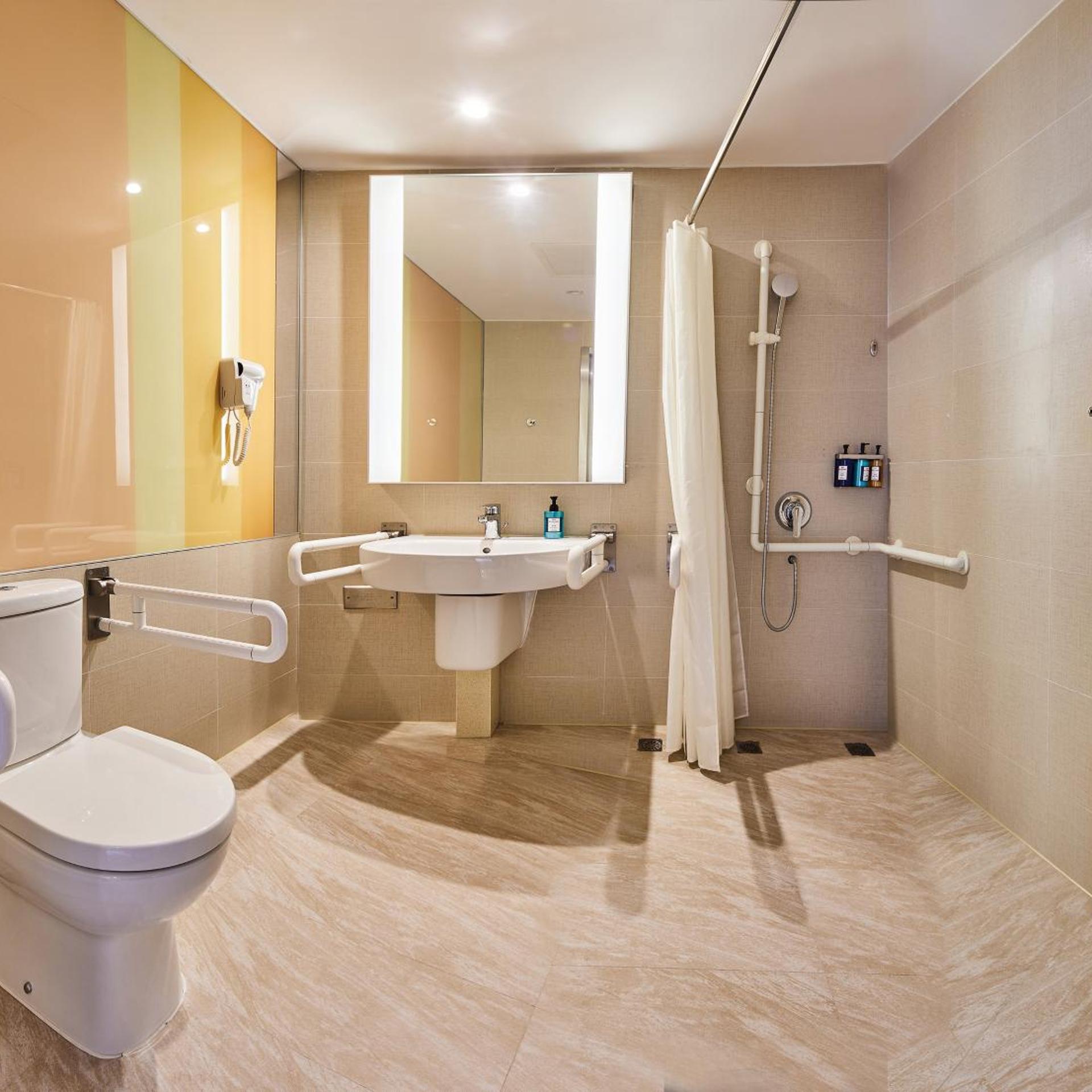holiday inn express shanghai zhenping by ihg