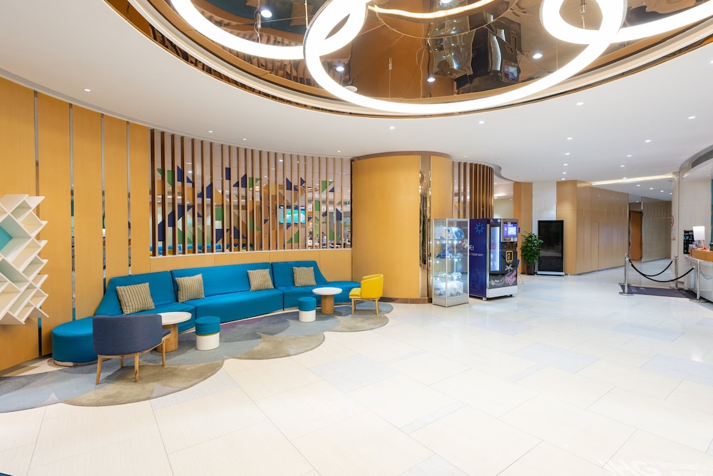 holiday inn express shanghai zhenping by ihg