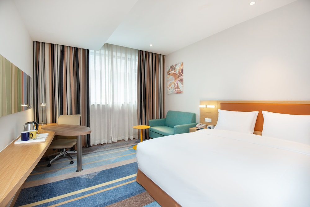 holiday inn express shanghai zhenping by ihg