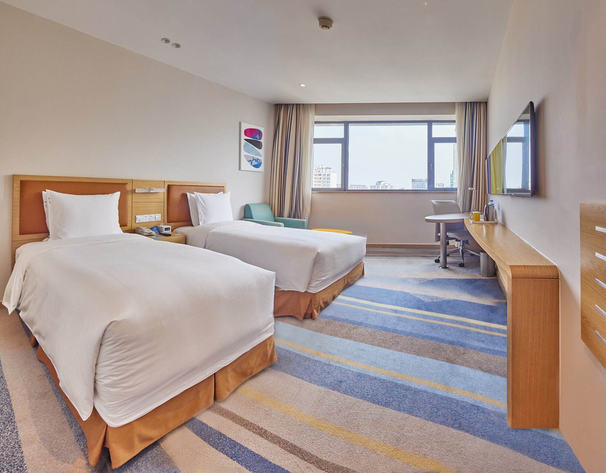 holiday inn express shanghai zhenping by ihg