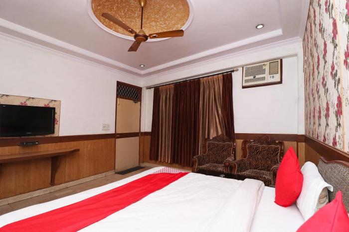 highway inn international