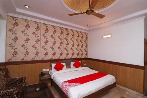 highway inn international