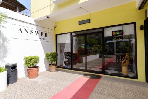 answer hotel