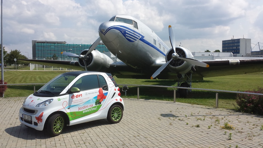 holiday inn prague airport by ihg