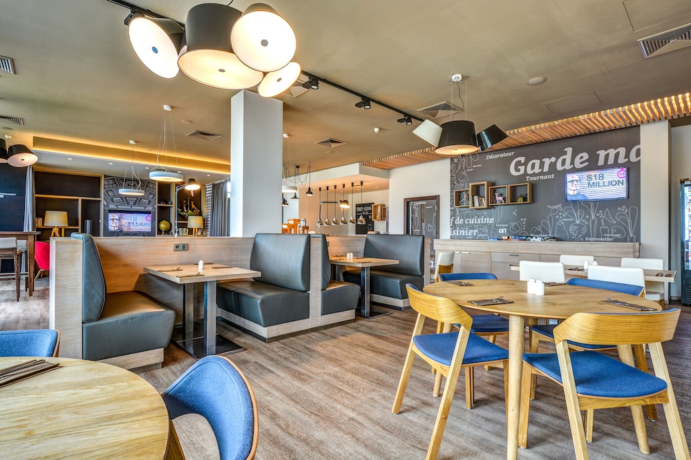 holiday inn prague airport by ihg